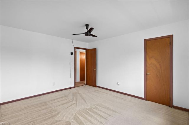 1358 Coral Pl, Hampton, VA 23669