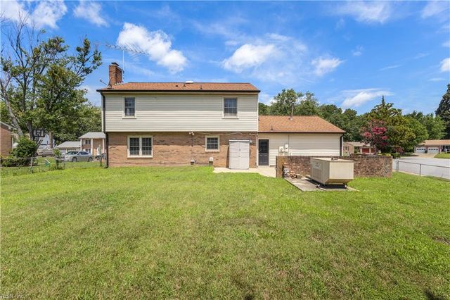 1358 Coral Pl, Hampton, VA 23669