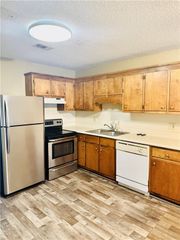 124 Evergreen Trail B, Cartersville, GA 30121