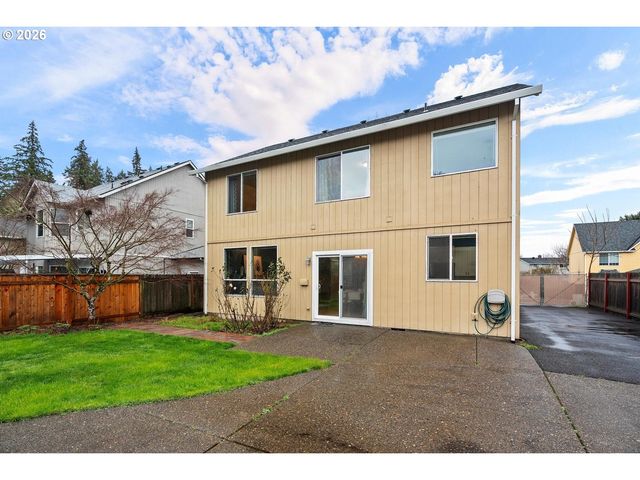 917 Ne 4TH Ave, Hillsboro, OR 97124