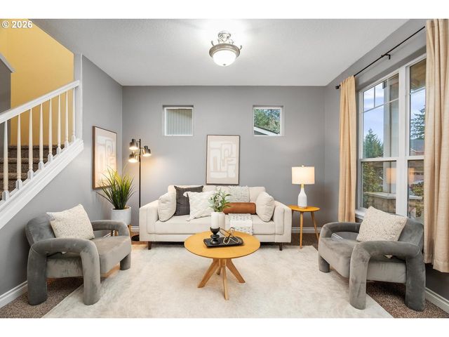 917 Ne 4TH Ave, Hillsboro, OR 97124