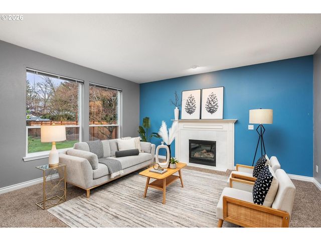 917 Ne 4TH Ave, Hillsboro, OR 97124