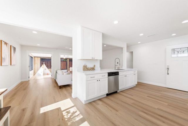 31047 Brae Burn Avenue, Hayward, CA 94544