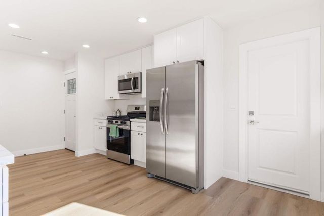 31047 Brae Burn Avenue, Hayward, CA 94544