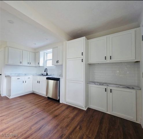 1266 Kohler Avenue, Akron, OH 44314