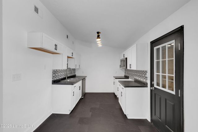 2303 Woodland Ave, Louisville, KY 40210