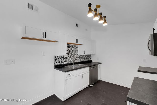 2303 Woodland Ave, Louisville, KY 40210