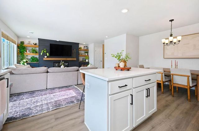 1235 Rachel Drive W, West Fargo, ND 58078