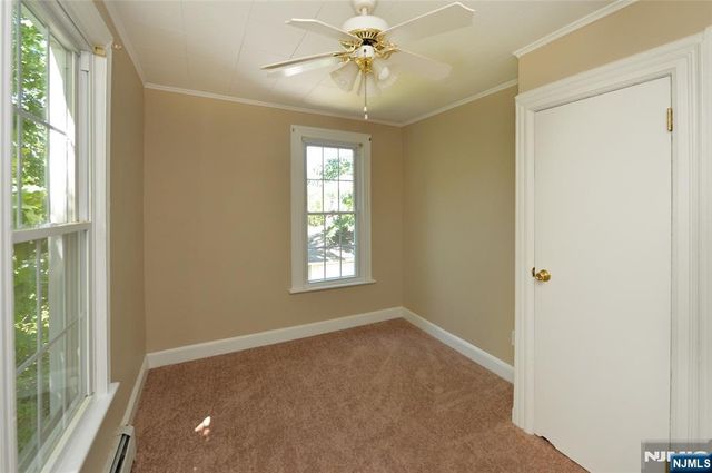209 Merritt Avenue, Bergenfield, NJ 07621