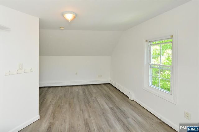 209 Merritt Avenue, Bergenfield, NJ 07621
