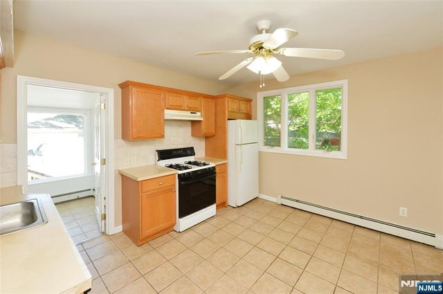 209 Merritt Avenue, Bergenfield, NJ 07621