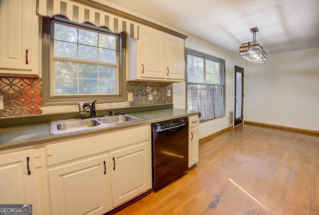 665 Island Shoals Road, Covington, GA 30016