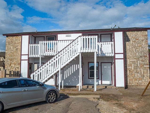 10211 Brownie DR D, Austin, TX 78753