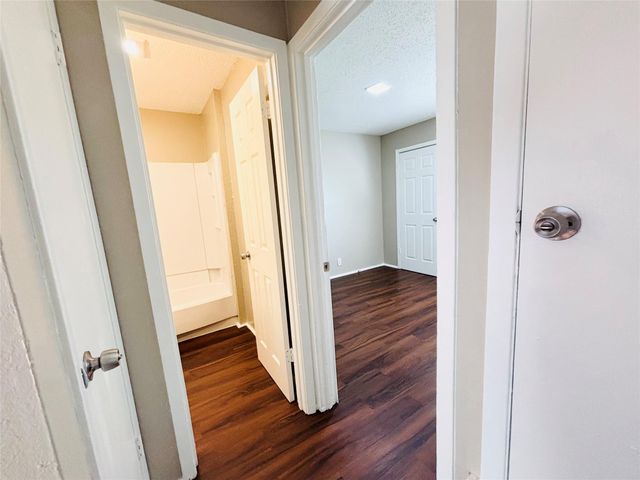 10211 Brownie DR D, Austin, TX 78753