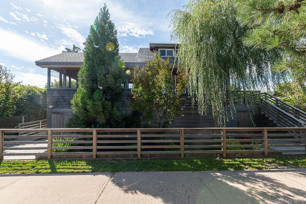 833 Evergreen Walk, Ocean Beach, NY 11770 — photo 3