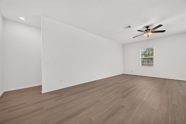 6330 Highland Heights Drive, Richmond, TX 77469