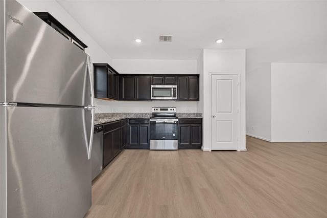 6330 Highland Heights Drive, Richmond, TX 77469