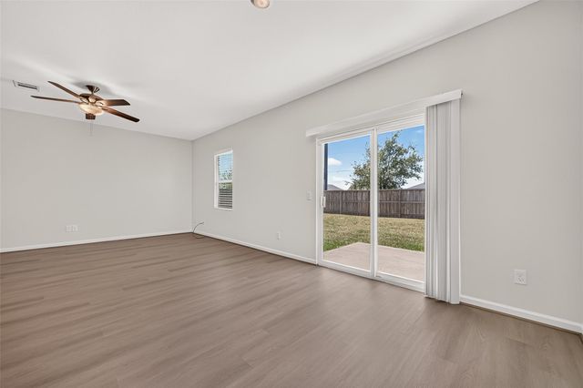 6330 Highland Heights Drive, Richmond, TX 77469