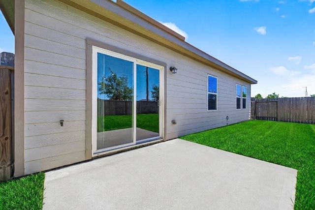 6330 Highland Heights Drive, Richmond, TX 77469