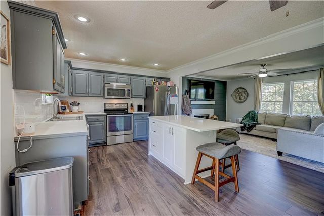 701 SW Nelson Drive, Grain Valley, MO 64029