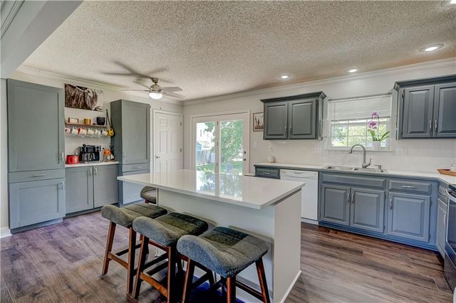 701 SW Nelson Drive, Grain Valley, MO 64029
