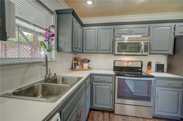 701 SW Nelson Drive, Grain Valley, MO 64029