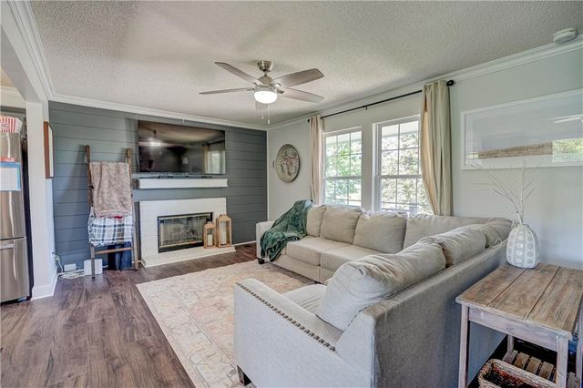701 SW Nelson Drive, Grain Valley, MO 64029