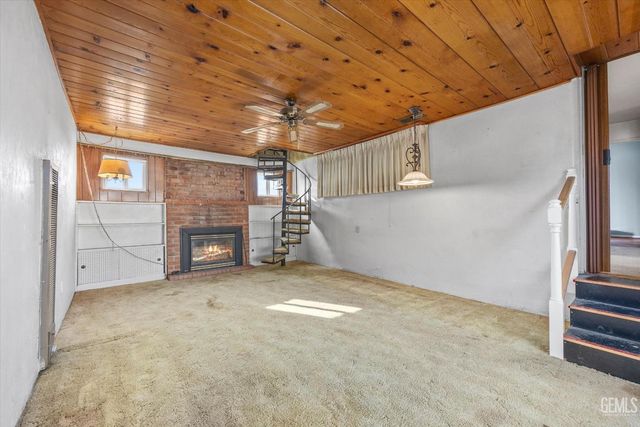 13754 Rosedale Highway, Bakersfield, CA 93314