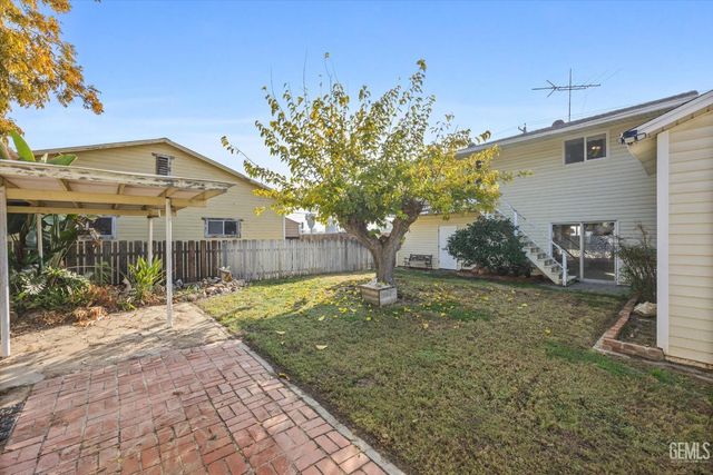 13754 Rosedale Highway, Bakersfield, CA 93314