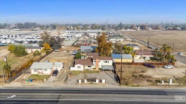 13754 Rosedale Highway, Bakersfield, CA 93314