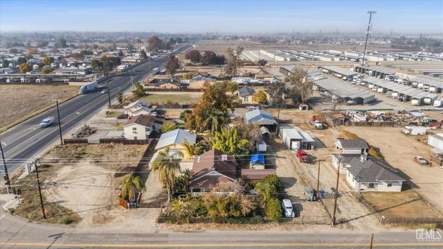 13754 Rosedale Highway, Bakersfield, CA 93314