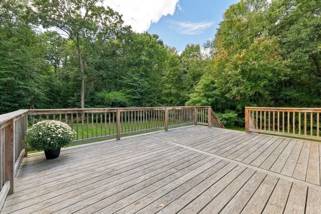 252 Breckenridge St, Palmer, MA 01069