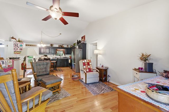 68 West Vineyard, Hayesville, NC 28904