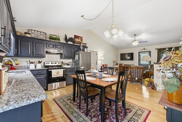 68 West Vineyard, Hayesville, NC 28904
