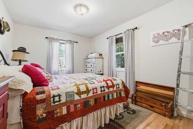 68 West Vineyard, Hayesville, NC 28904