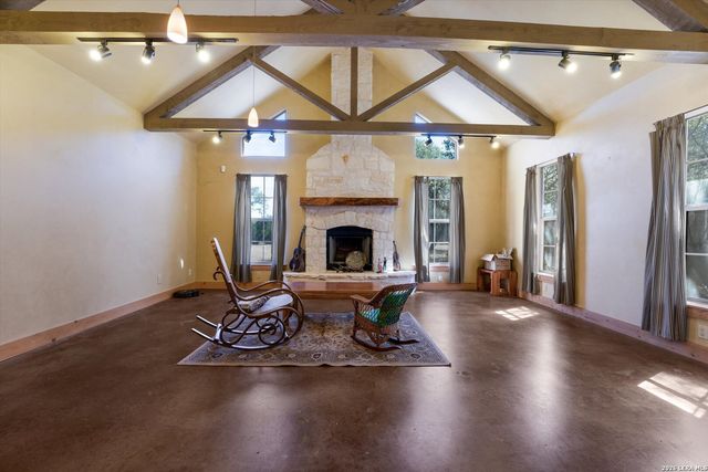 29080 Old Fredericksburg Road, Boerne, TX 78015