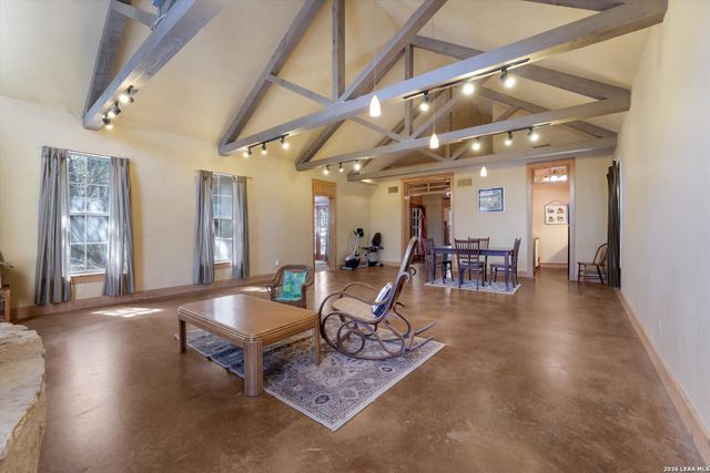 29080 Old Fredericksburg Road, Boerne, TX 78015