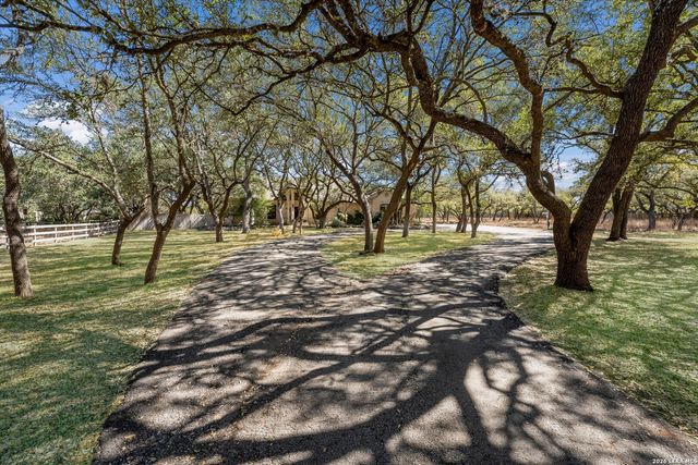 29080 Old Fredericksburg Road, Boerne, TX 78015