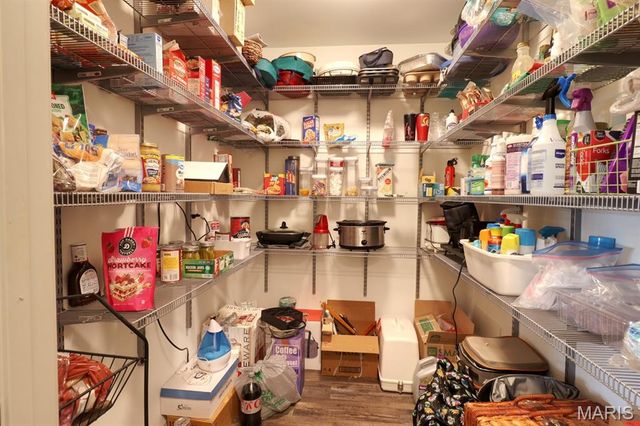 1275 Finney Road, Robertsville, MO 63072