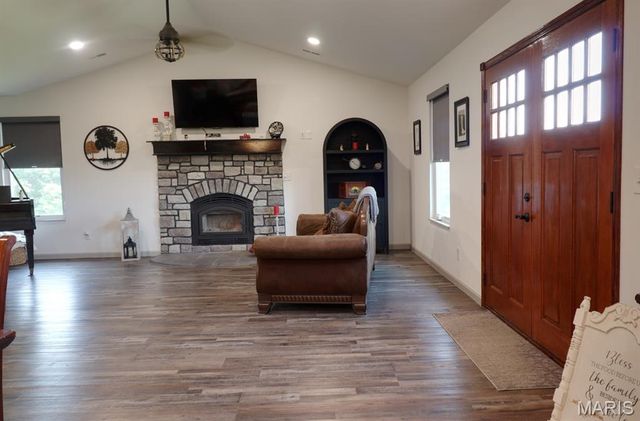1275 Finney Road, Robertsville, MO 63072