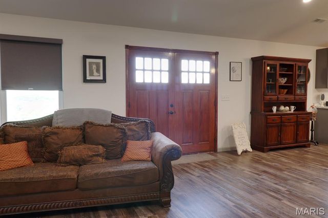 1275 Finney Road, Robertsville, MO 63072