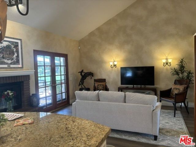 15555 Bronco Drive, Canyon Country (santa Clarita), CA 91387