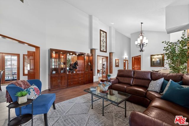 15555 Bronco Drive, Canyon Country (santa Clarita), CA 91387