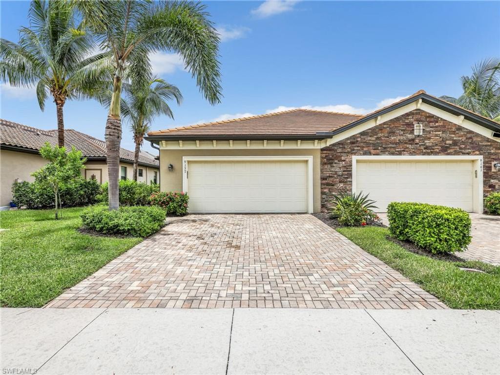 9157 Glenforest DR, NAPLES, FL 34120 — exterior