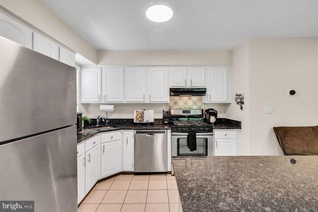 138 WYNDHAM PL, Robbinsville, NJ 08691