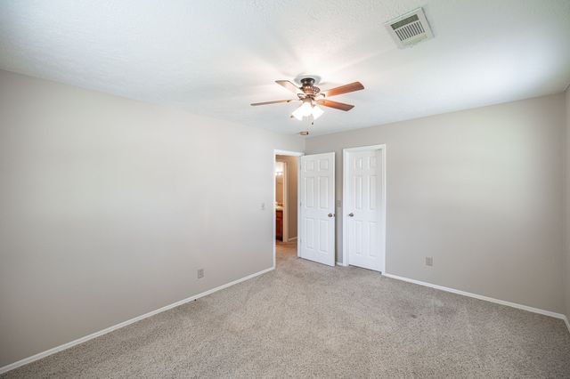 1212 Mount Vernon Rd, Bethpage, TN 37022