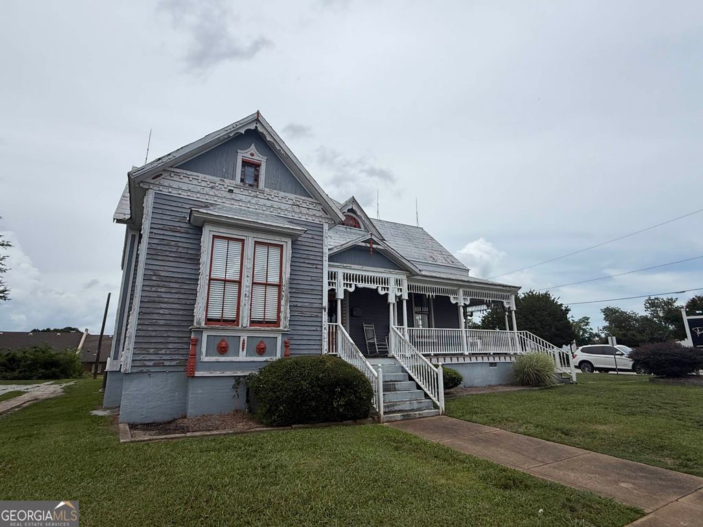 173 E Howell Street, Hartwell, GA 30643 — photo 4