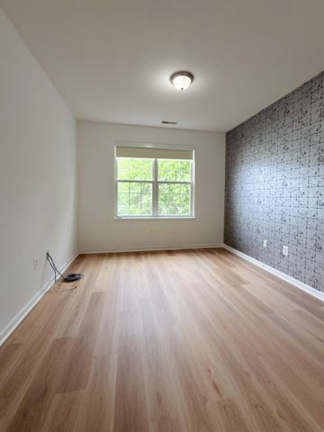 3202 DAVINCI DR, Philadelphia, PA 19145