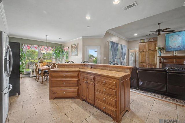 37448 Dutchtown Crossing Av, Gonzales, LA 70737