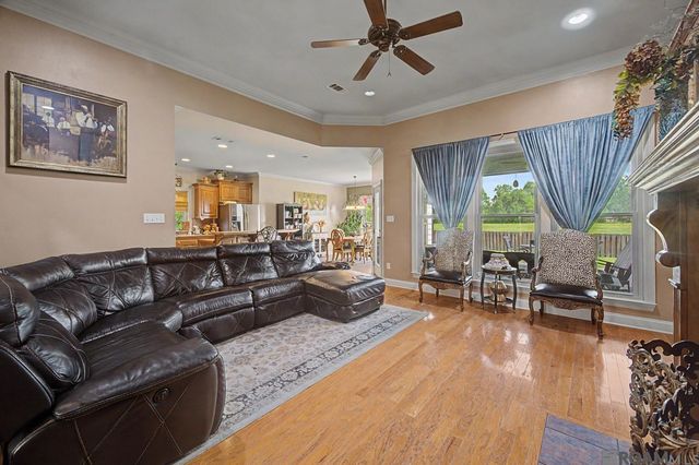 37448 Dutchtown Crossing Av, Gonzales, LA 70737